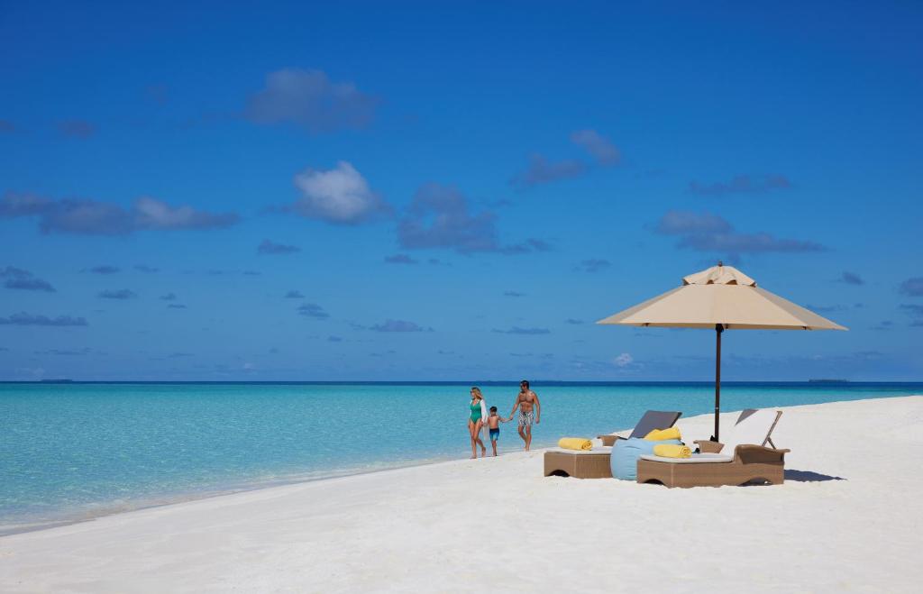 Unbox the ultimate Maldives experience – All Inclusive 07 Nights in a Water Villa at NH Collection Maldives Havodda Resort, w/flights & transfers, just £2999pp