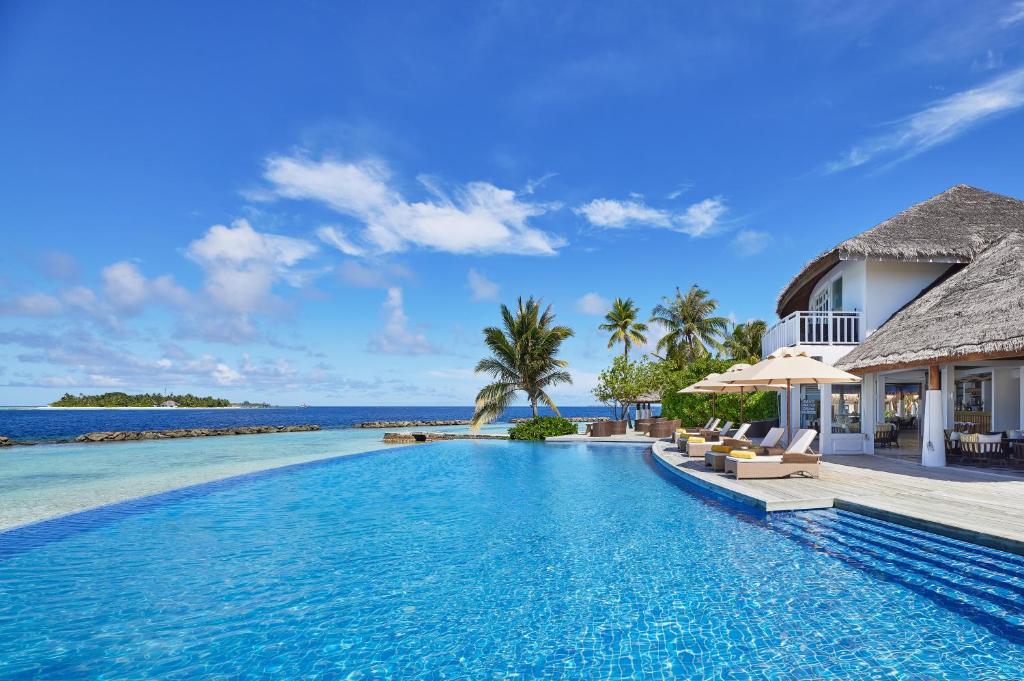 Unbox the ultimate Maldives experience – All Inclusive 07 Nights in a Water Villa at NH Collection Maldives Havodda Resort, w/flights & transfers, just £2999pp