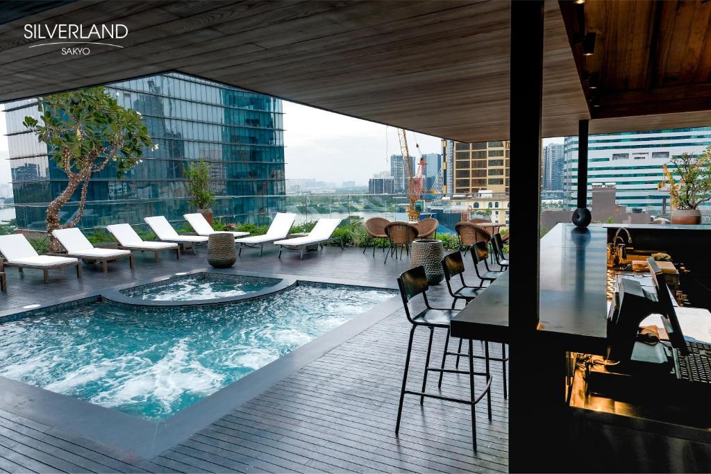 Discover the best of Vietnam and Cambodia with 12 nights of luxury for £1549pp – Silverland Sakyo, Dusit Princess Moonrise & White Mansion Legend await – accommodation and transfers included