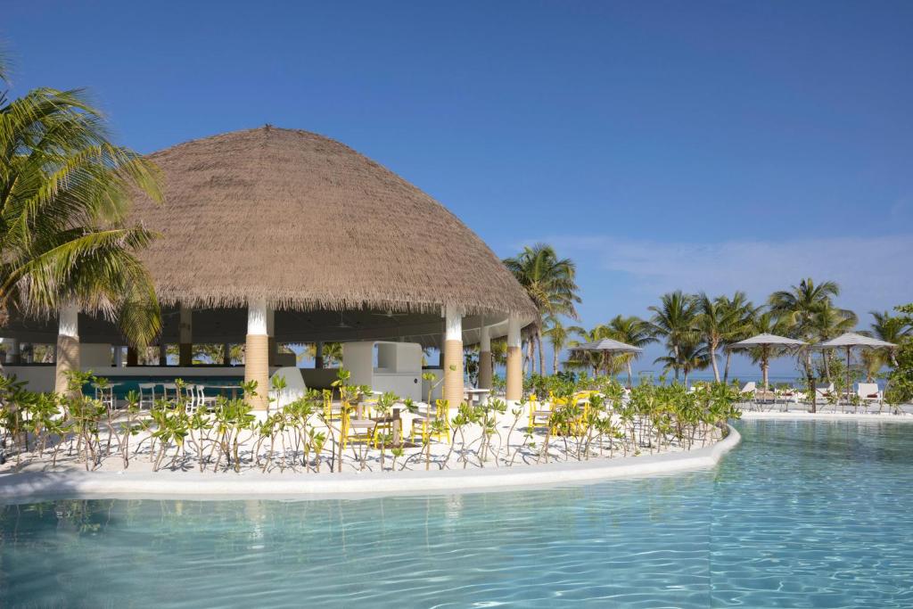 MALDIVES SUNSET OVERWATER POOL VILLA — FOR THE WHOLE FAMILY! 7 NIGHTS • 2 ADULTS + 2 KIDS • ALL-INCLUSIVE MAY 2027 FROM £6,999 PER FAMILY
