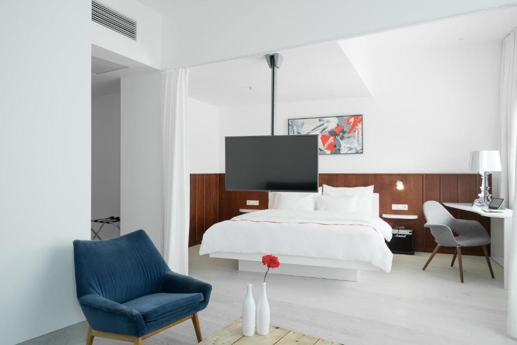 10 Nights Berlin → Prague → Vienna → Budapest price starting from £699pp!