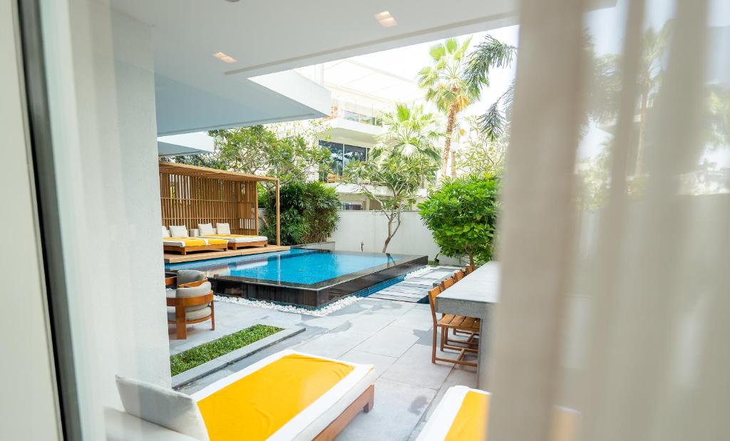 03 Nights Holiday at Five Palm Jumeirah with Half Board