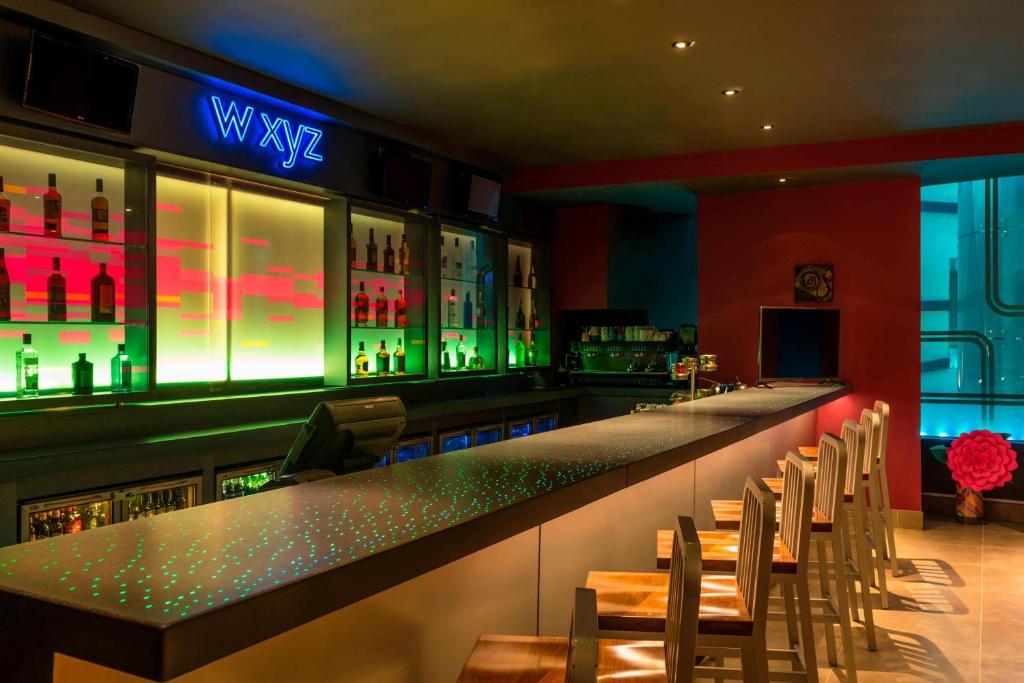 Twin Center Gwtaway: 10 Nights in Grand Water Villa Sun Siyam Olhuveli, Maldives & Abu Dhabi, w/flights & transfers at £2,899 pp