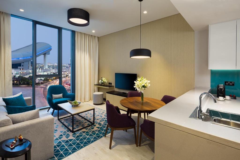 Embark on a 14 Night Journey through Dubai, Bangkok, Singapore & Bali Just £1599pp
