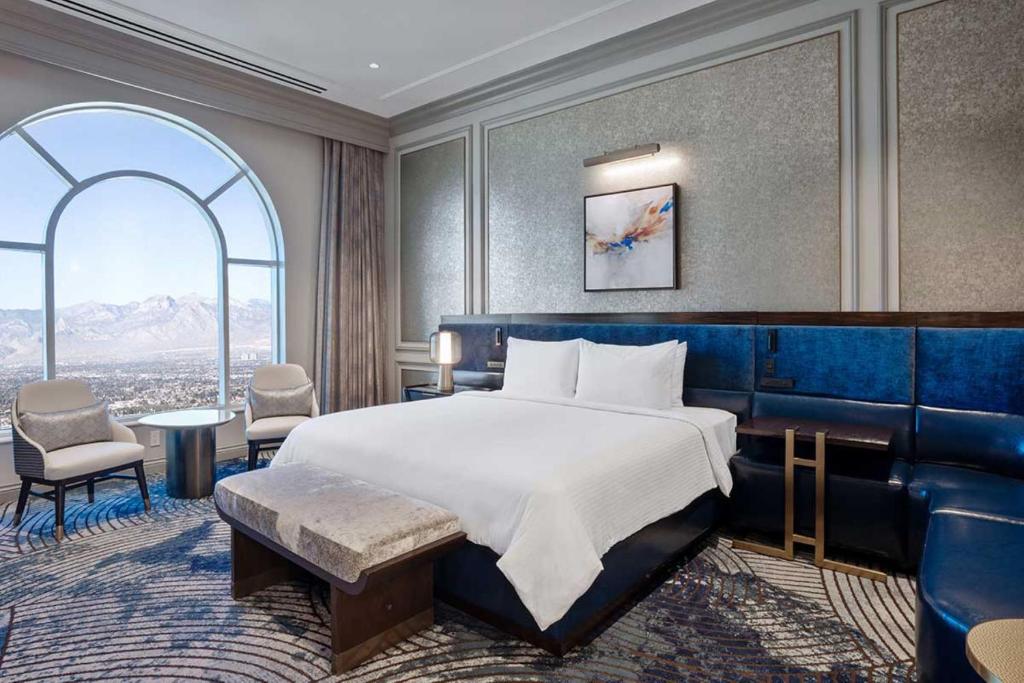 Double Destination Holiday Deal || Cancun + Las Vegas