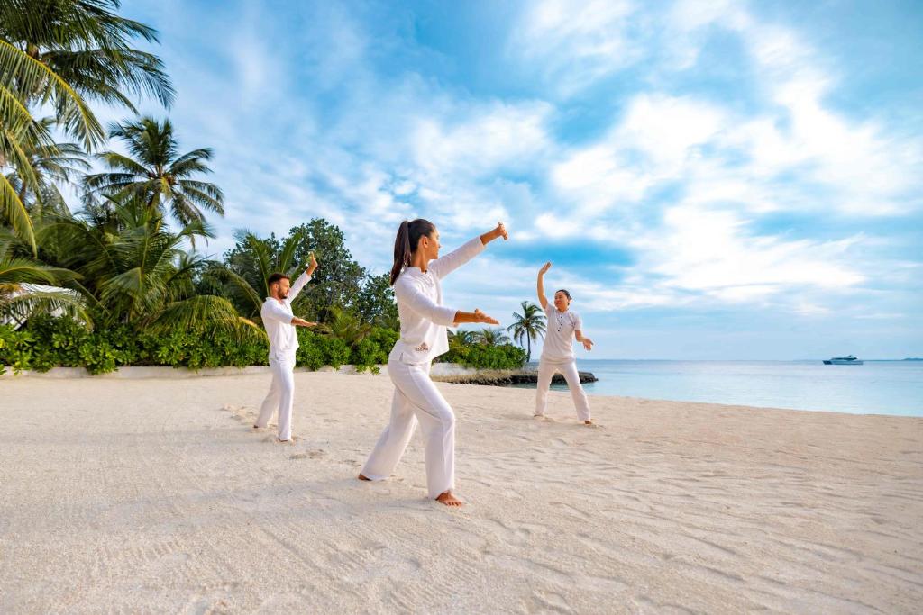10 Nights Holiday at Ozen Reserve Bolifushi & Dukes the Palm with Half Board