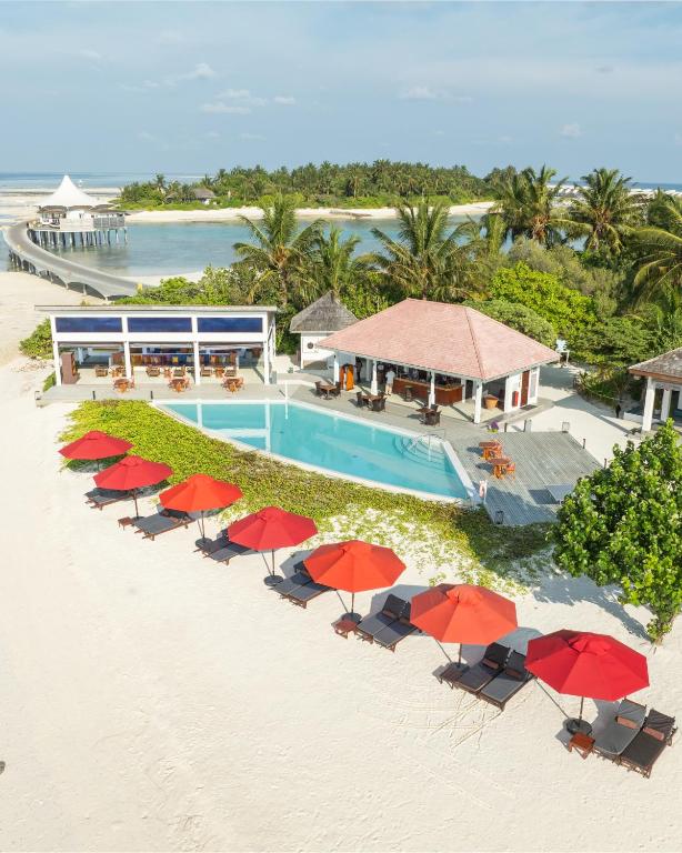 35 % off, 07 Nights holiday to the appealing Cinnamon Hakuraa Huraa Maldives, on all-inclusive w/flights and transfers