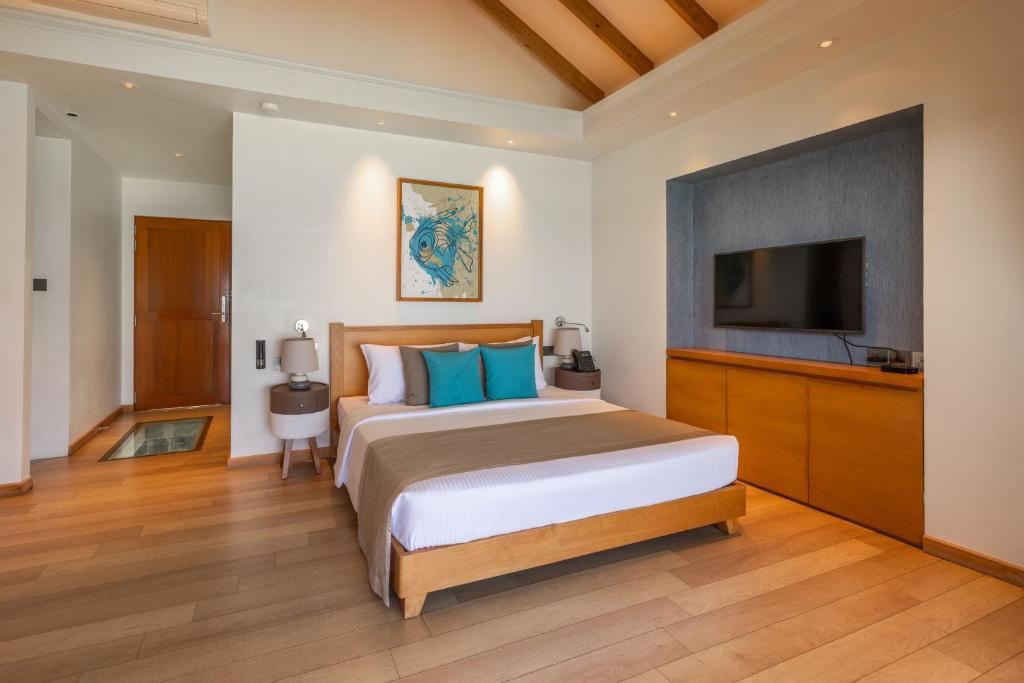 14 Days – Taj Mahal by Day, Turquoise Waters by Night From £2,249pp All-Inclusive