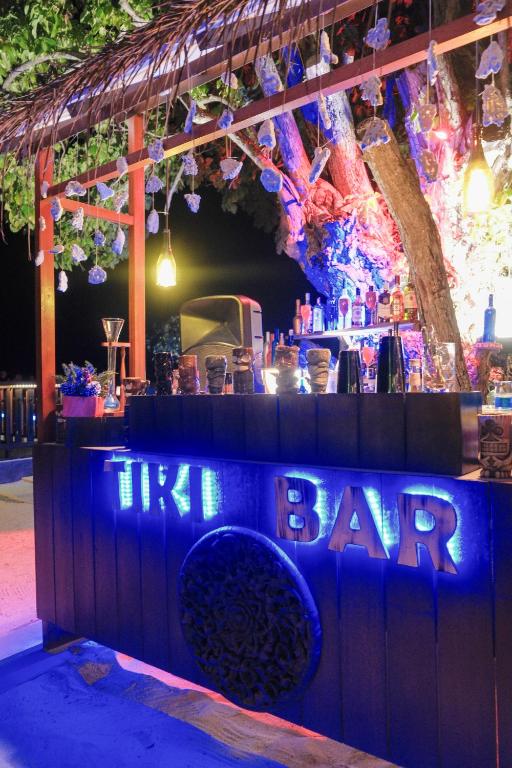 14 Days – Taj Mahal by Day, Turquoise Waters by Night From £2,249pp All-Inclusive