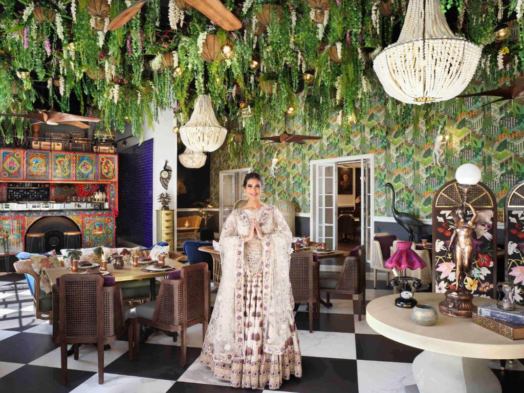 Ignite romance with a 10 Nights Stay at Varu by Atmosphere Water Villa with Pool Maldives and Fairmont Palm Dubai