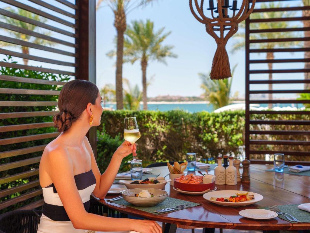 Ignite romance with a 10 Nights Stay at Varu by Atmosphere Water Villa with Pool Maldives and Fairmont Palm Dubai