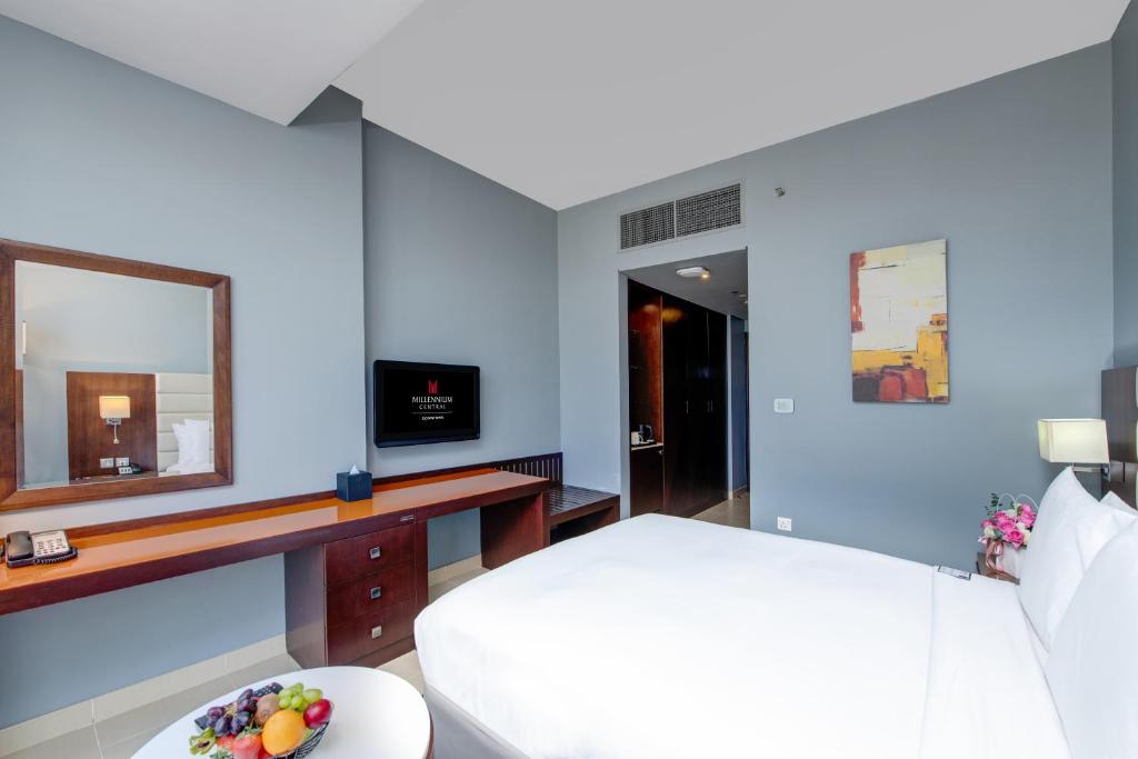 10 Nights in a Luxurious Siyam World Maldives – Water Villa! and in the Heart of Abu Dhabi, All-inclusive just in £2249pp