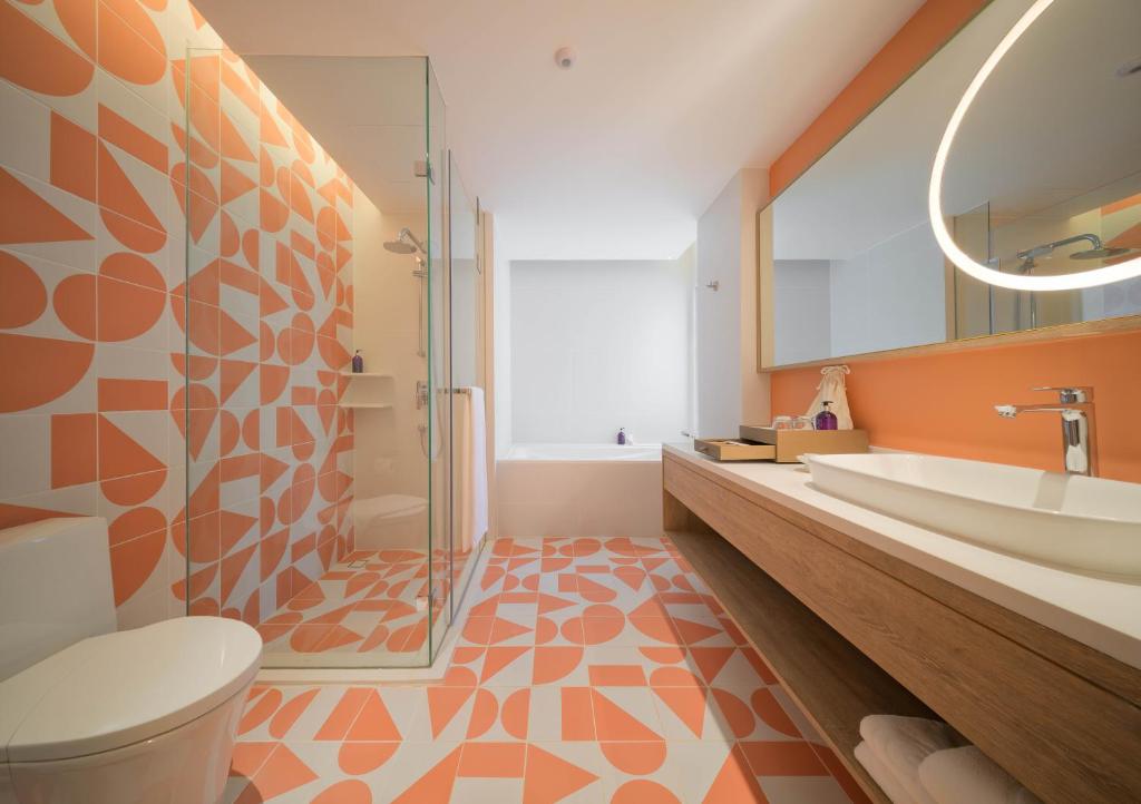 12-Night Multi-Center Thailand Escape! covering Bangkok, Koh Samui & Phuket! price starting from £1,299/PP