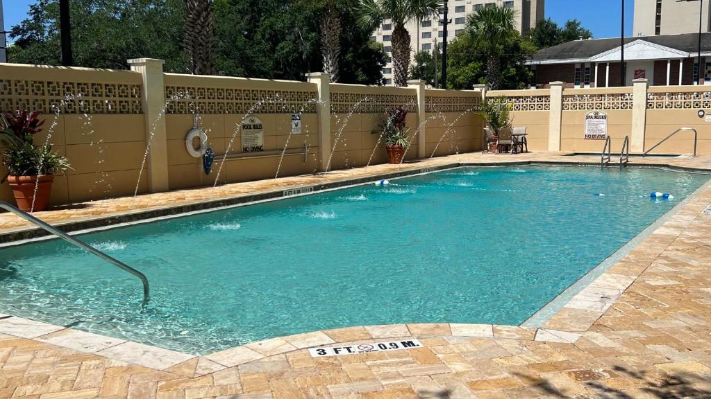 Twin Center Holiday Deal Orlando + Cancun10 Nights from £1,279