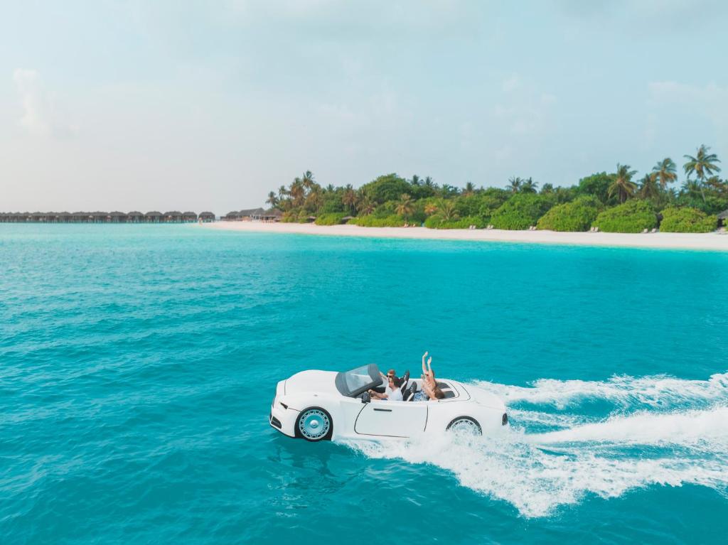 14 Nights All Inclusive Holiday Offer || 35% off Sun Siyam Iru Fushi