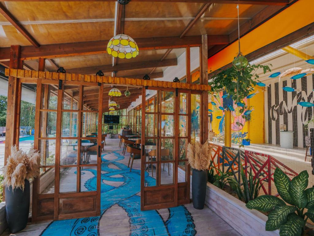 07 NIghts Holiday at Oaga Art Resort Maldives with Veyoge Gallery Pool Villa
