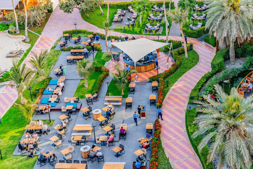 Experience 5 Nights of Luxury at F1 Abu Dhabi Prix