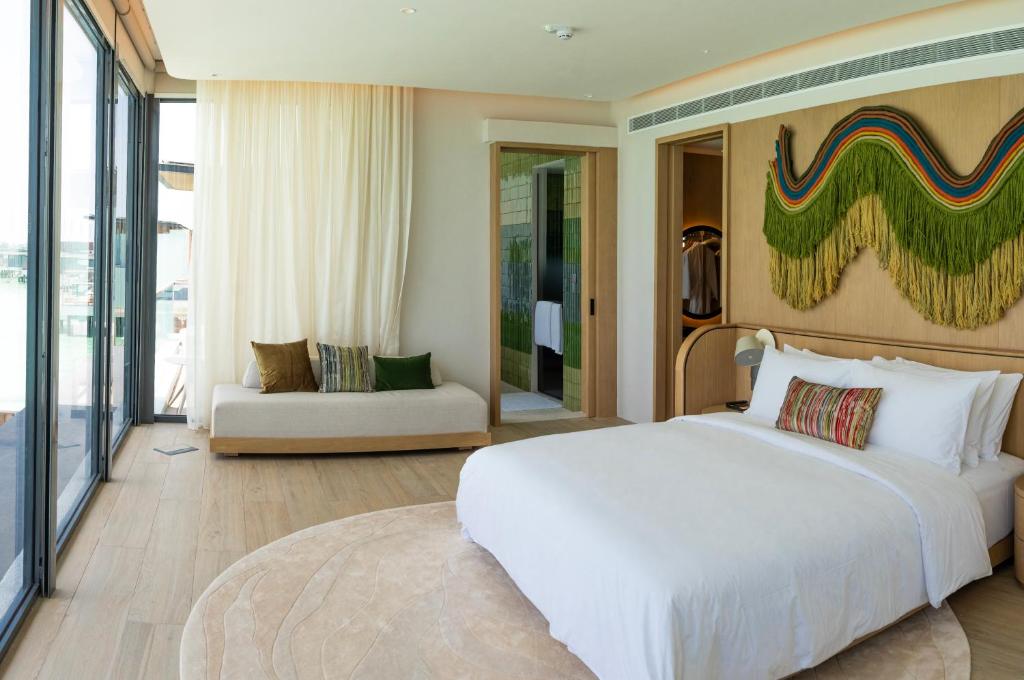 “SO Maldives: 10 Nights of Relaxation and Indulgence in a Water Villa with Pool”