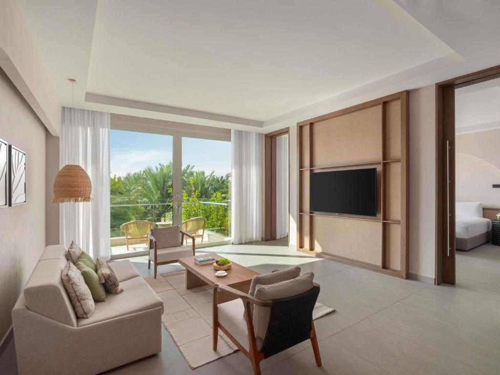 7 Nights The Palm Island Dubai All-Inclusive
