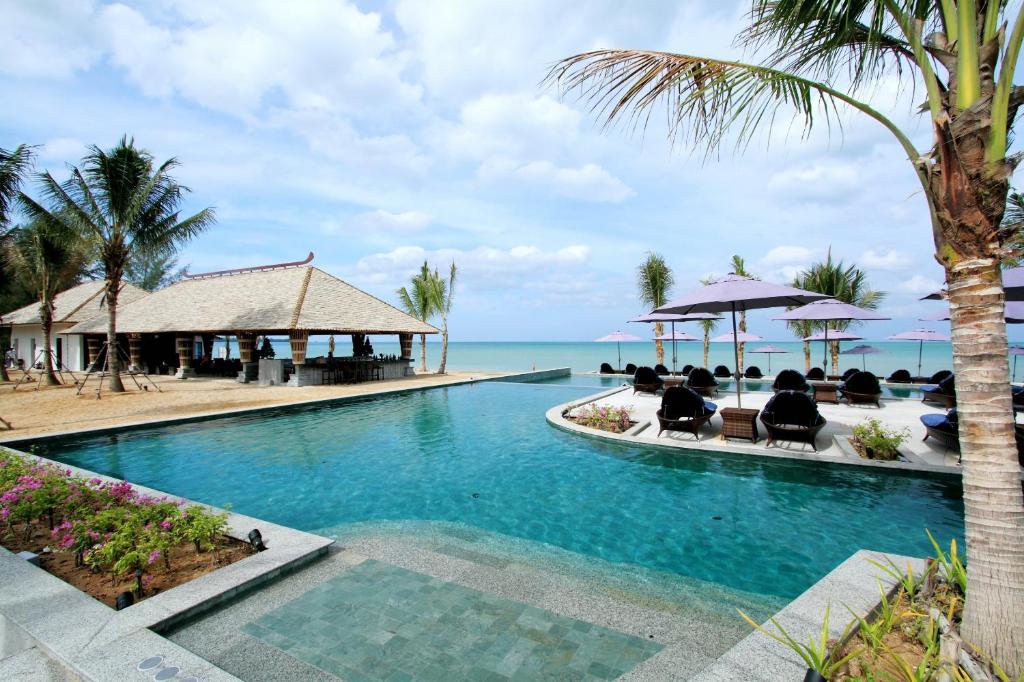 Long 21 Nights of Opulence in Beyond Khao Lak, Centara Kata Phuket & Dusit Thani Krabi w/flights & transfers
