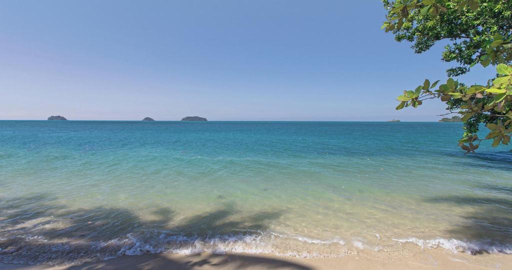 Discover Koh Chang – Thailand's Best-Kept Island Secret, 14 Nights of Affordable Luxury from only £1,299pp