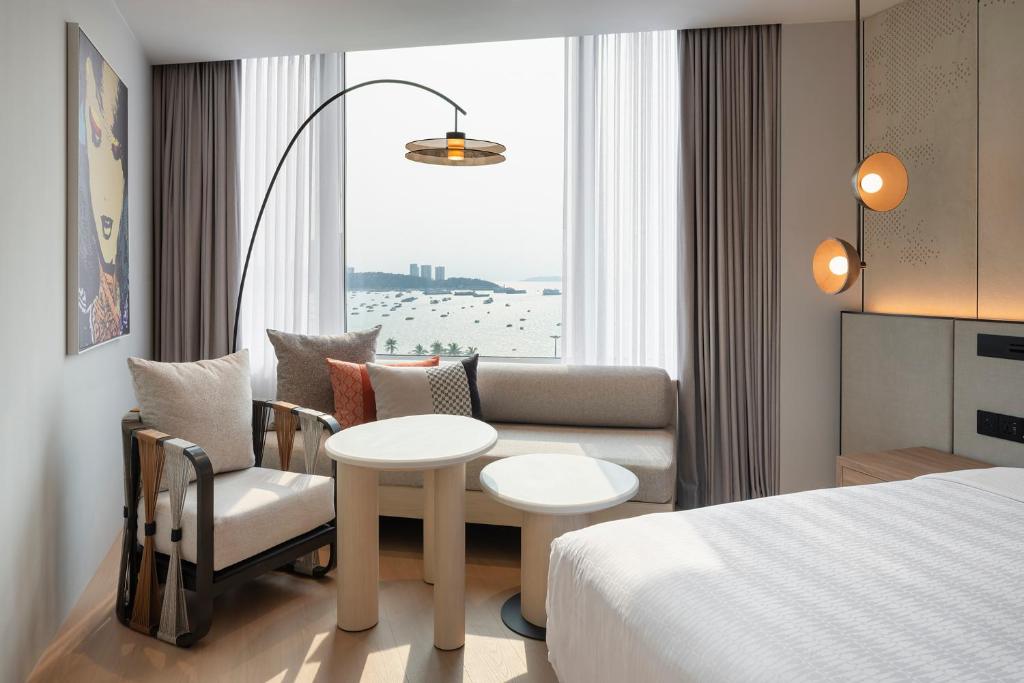 10 Nighs holiday deal to explore Bangkok, Pattaya & Koh Lipets exclusive in the heart of Thailand