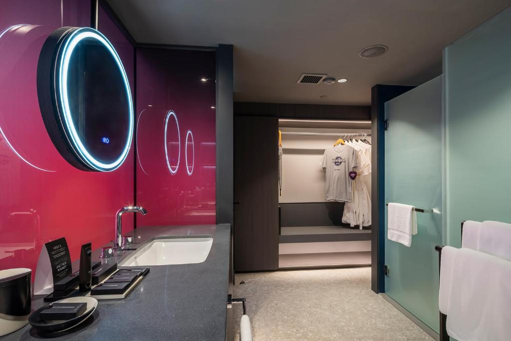 10 Nighs holiday deal to explore Bangkok, Pattaya & Koh Lipets exclusive in the heart of Thailand