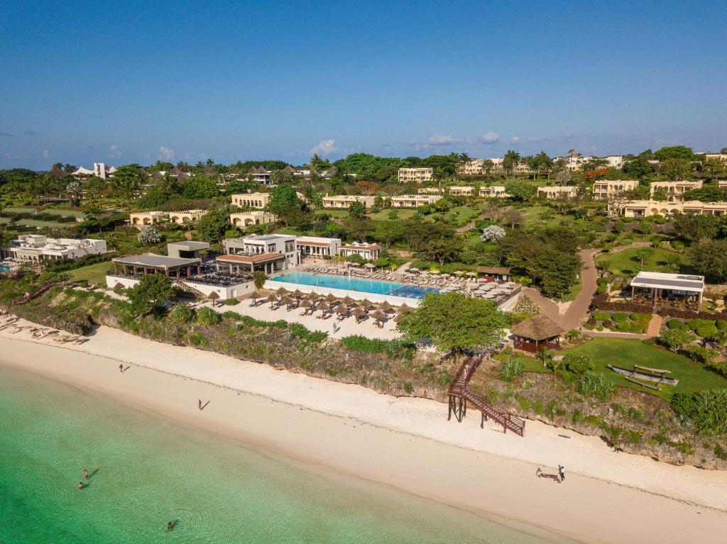 TANZANIA SAFARI (TARANGIRE & NGORONGORO) + ZANZIBAR BEACH – 10 NIGHTS FROM £2,799pp