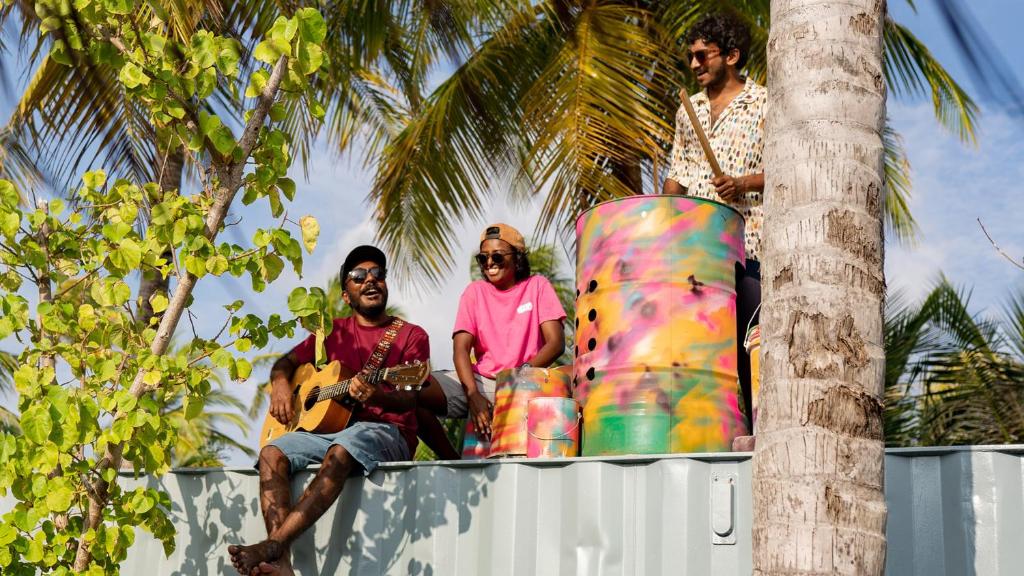 07 NIghts Holiday at Oaga Art Resort Maldives with Veyoge Gallery Pool Villa