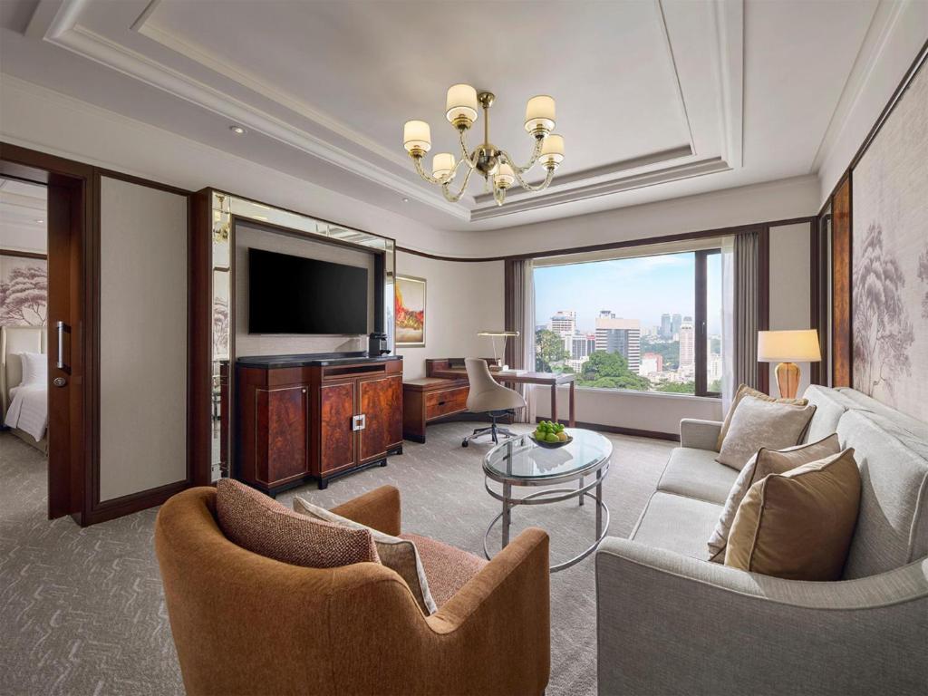 “10 Nights of Cultural Adventure in Kuala Lumpur, Singapore, and Bali”