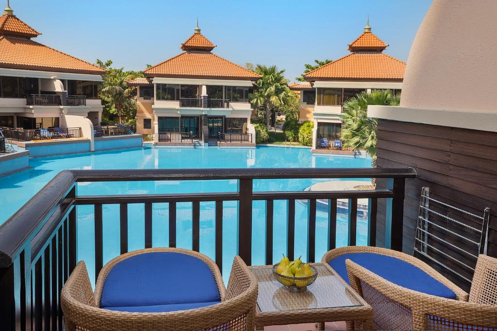 3 Nights in Anantara The Palm – A Family Escape! price starting from £2,299/per family