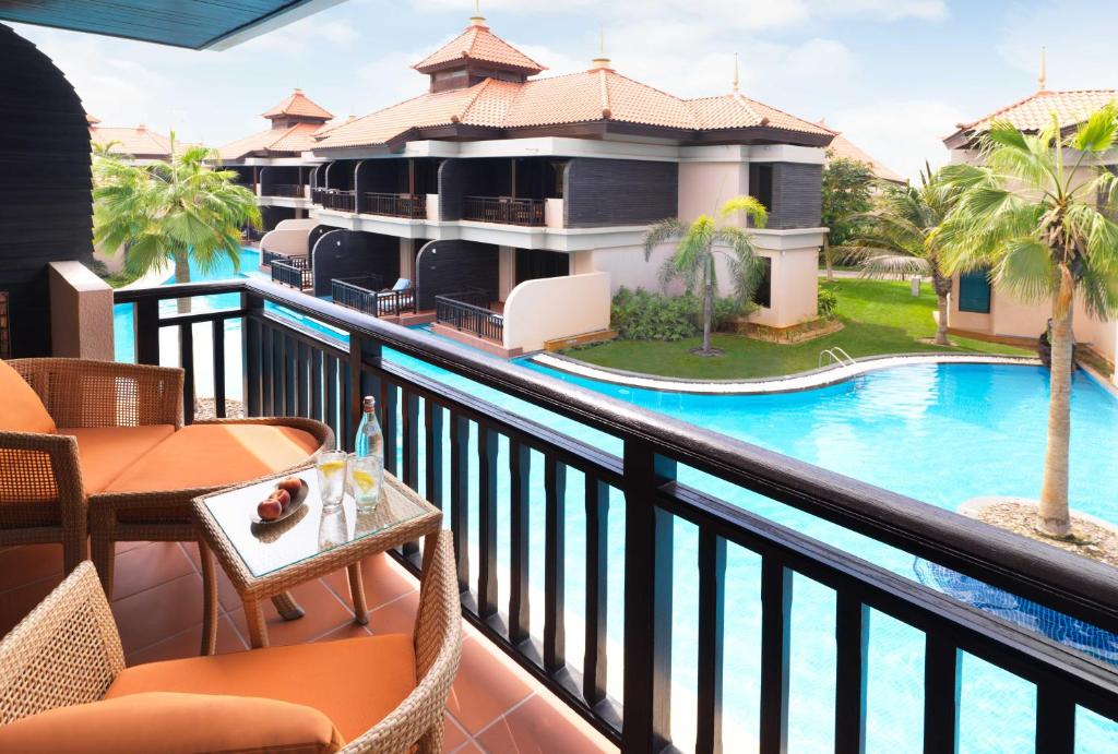 3 Nights in Anantara The Palm – A Family Escape! price starting from £2,299/per family
