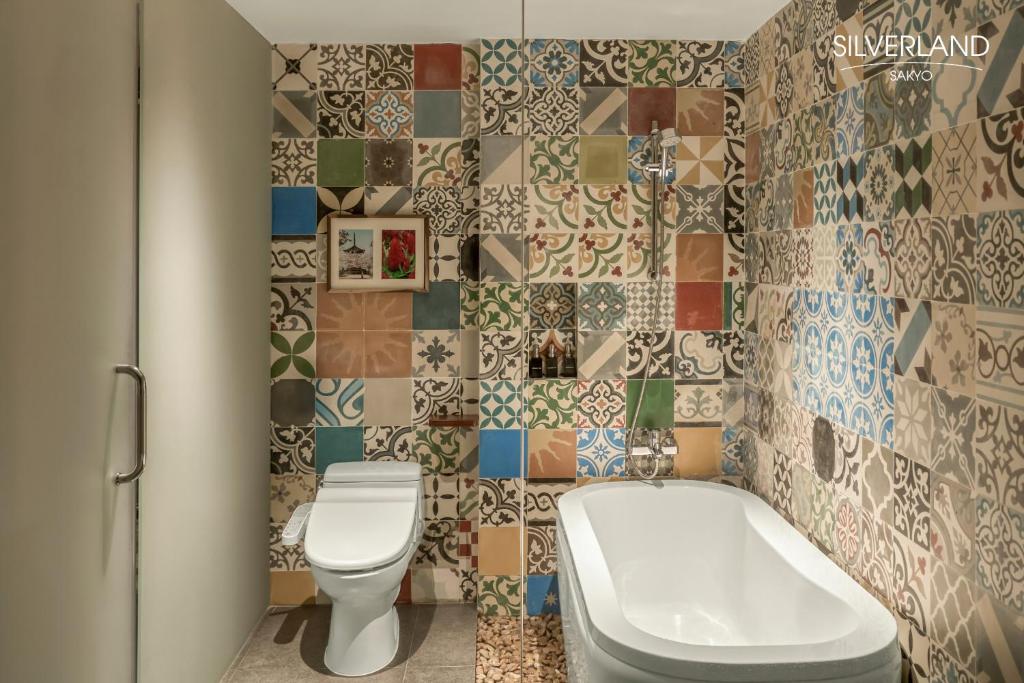 Discover the best of Vietnam and Cambodia with 12 nights of luxury for £1549pp – Silverland Sakyo, Dusit Princess Moonrise & White Mansion Legend await – accommodation and transfers included