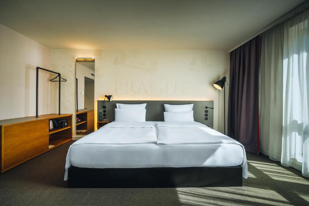 This isn’t your average Eurotrip deal. 4 iconic cities: Prague • Krakow • Budapest • Berlin price starting from just £1199pp