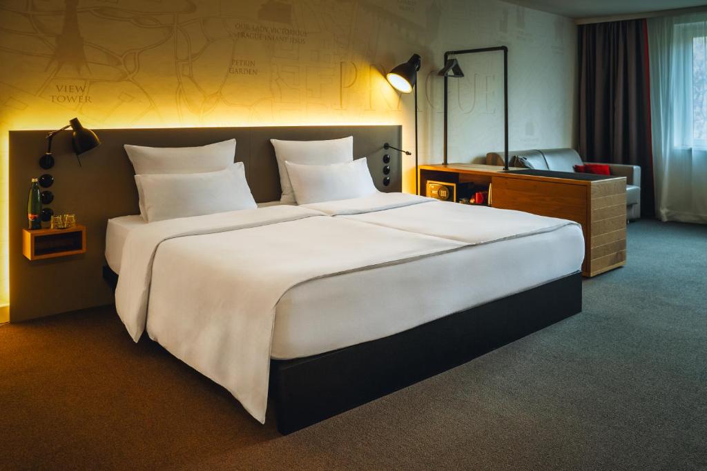 This isn’t your average Eurotrip deal. 4 iconic cities: Prague • Krakow • Budapest • Berlin price starting from just £1199pp