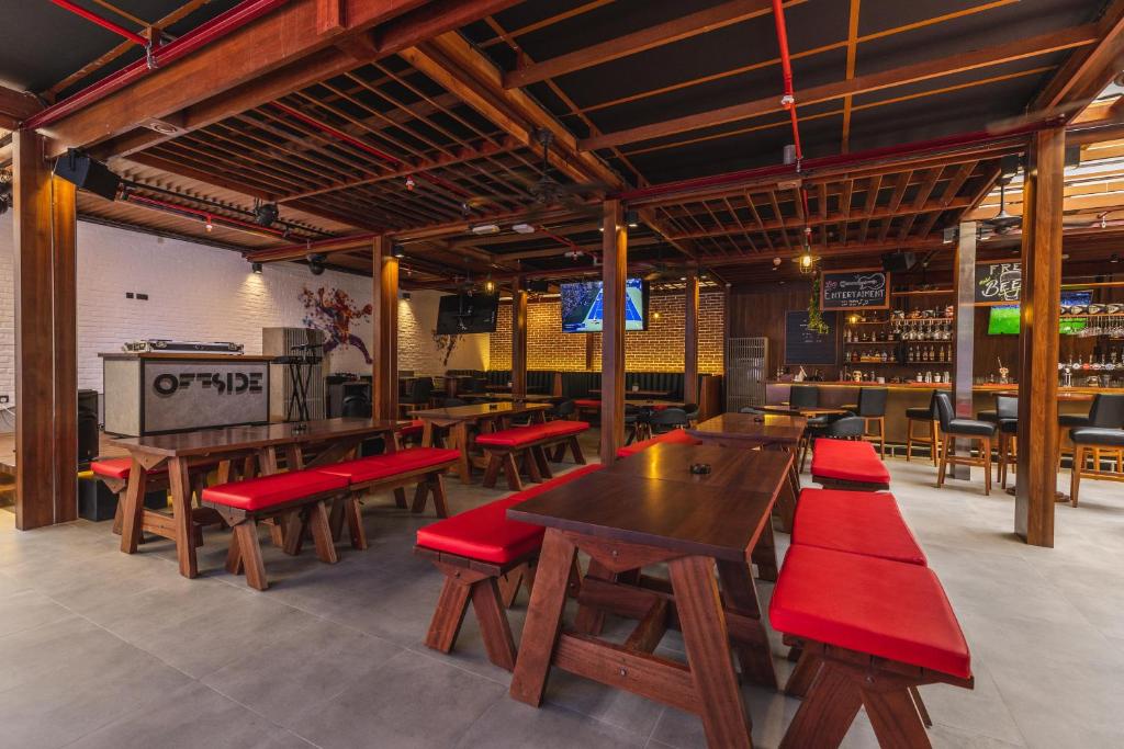 “Unforgettable: 10 Night Holiday in Dubai and the Maldives with Premium All Inclusive Signature Plan”