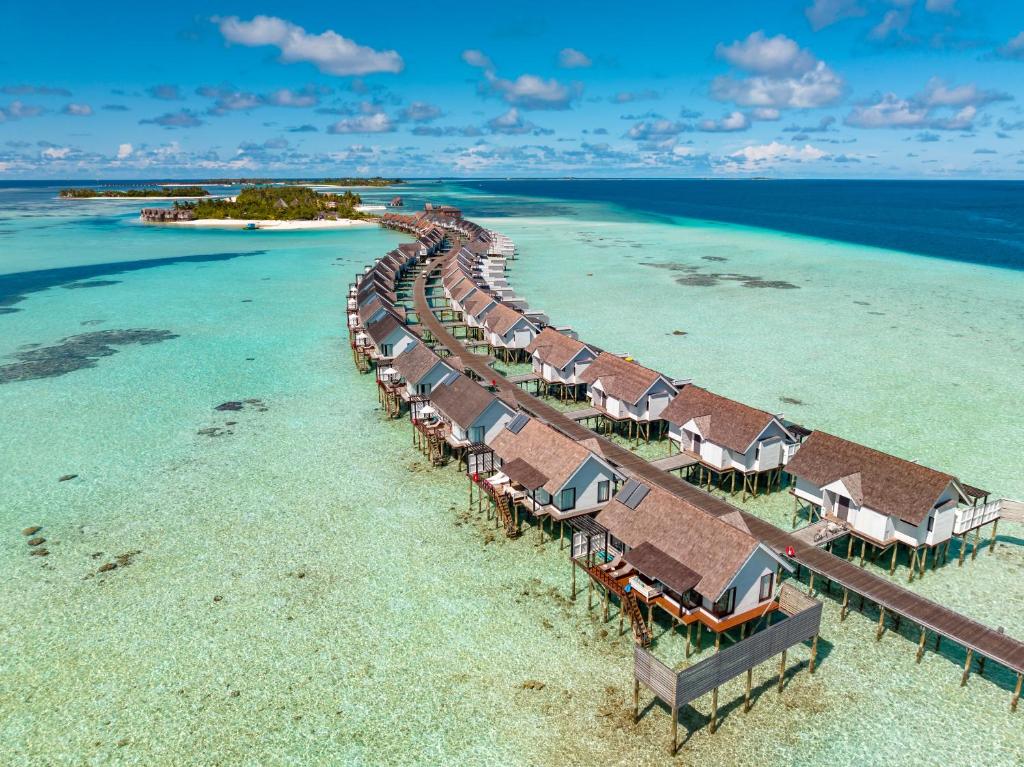 07 Nights of Luxury Holiday in Ozen Life Madhoo with Wind Villa