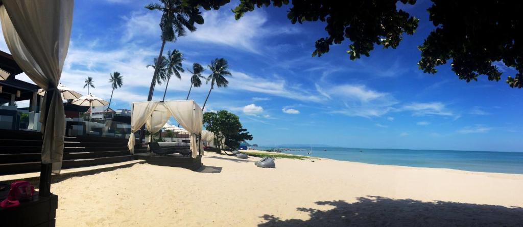 PHUKET KHAO LAK KOH YAO NOI KRABI 28 NIGHTS FROM £1,849PP £49PP DEPOSIT 4 TOP-RATED RESORTS • FLIGHTS • TRANSFERS • BAGGAGE INCLUDED