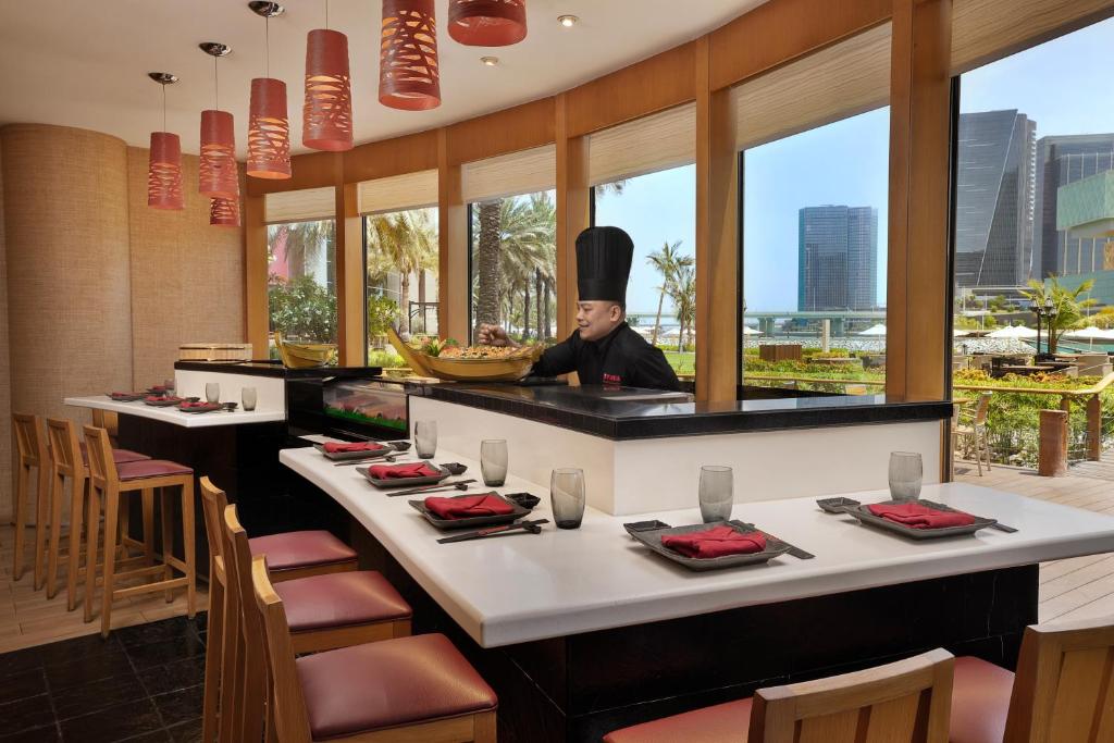 Experience 5 Nights of Luxury at F1 Abu Dhabi Prix