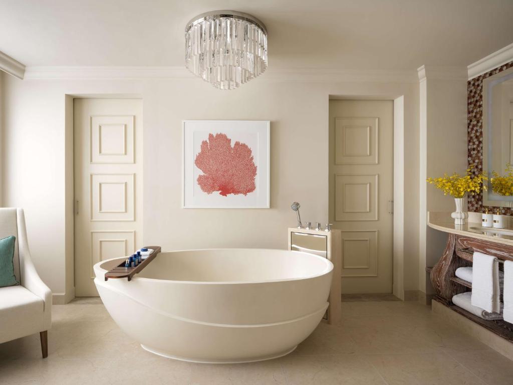 5 Nights holiday at Atlantis the Palm & Al Maha, a Luxury Collection Desert Resort & Spa with Full board