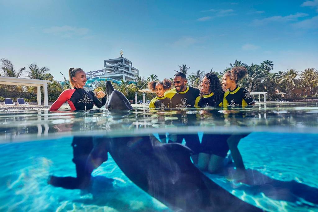 03 Nights Holiday Deal at Atlantis The Royal Dubai with Seascape King Room