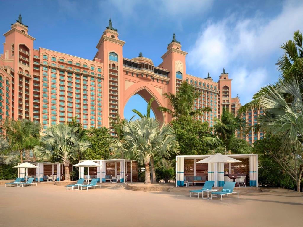 03 Nights Holiday Deal at Atlantis The Royal Dubai with Seascape King Room