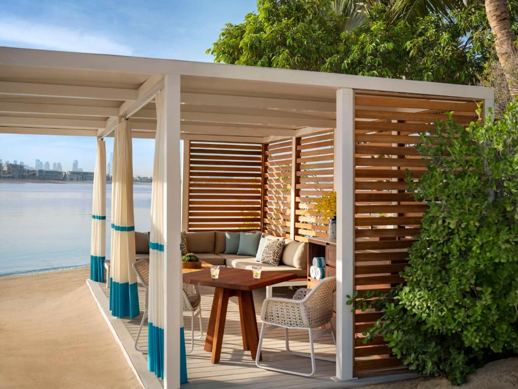 5 Nights holiday at Atlantis the Palm & Al Maha, a Luxury Collection Desert Resort & Spa with Full board