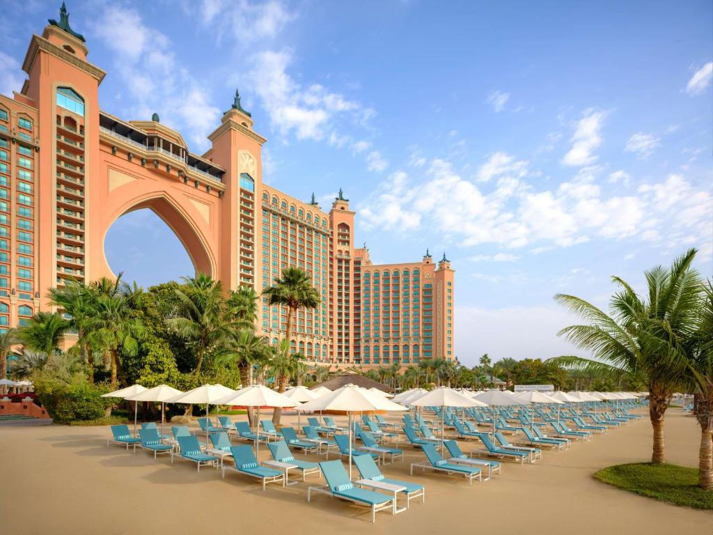 03 Nights Holiday Deal at Atlantis The Royal Dubai with Seascape King Room