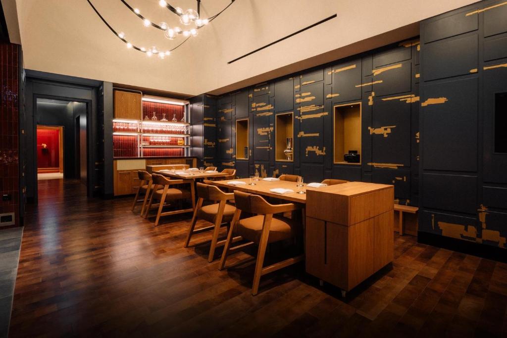 5 Nights holiday at Atlantis the Palm & Al Maha, a Luxury Collection Desert Resort & Spa with Full board