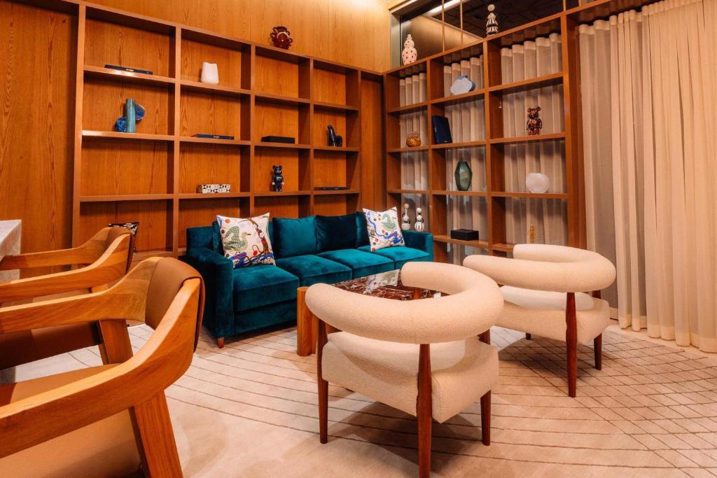 5 Nights holiday at Atlantis the Palm & Al Maha, a Luxury Collection Desert Resort & Spa with Full board