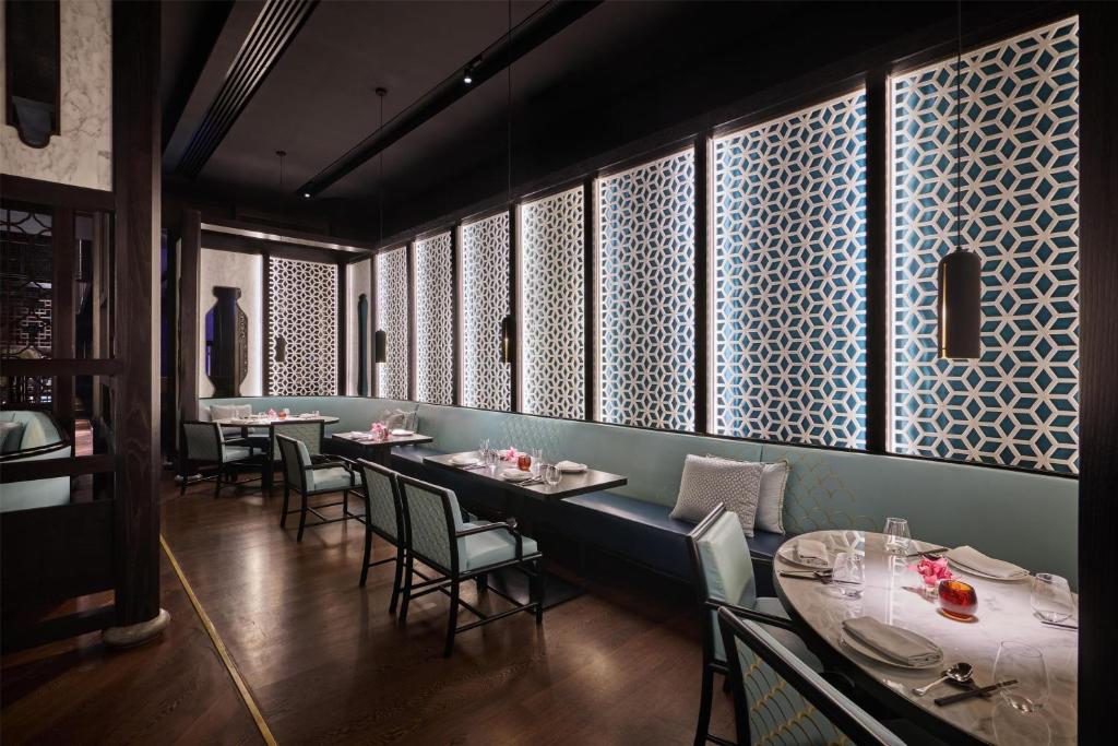 5 Nights holiday at Atlantis the Palm & Al Maha, a Luxury Collection Desert Resort & Spa with Full board