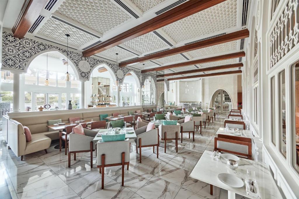 5 Nights holiday at Atlantis the Palm & Al Maha, a Luxury Collection Desert Resort & Spa with Full board