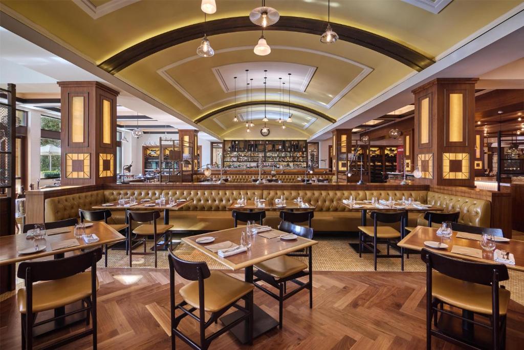 5 Nights holiday at Atlantis the Palm & Al Maha, a Luxury Collection Desert Resort & Spa with Full board