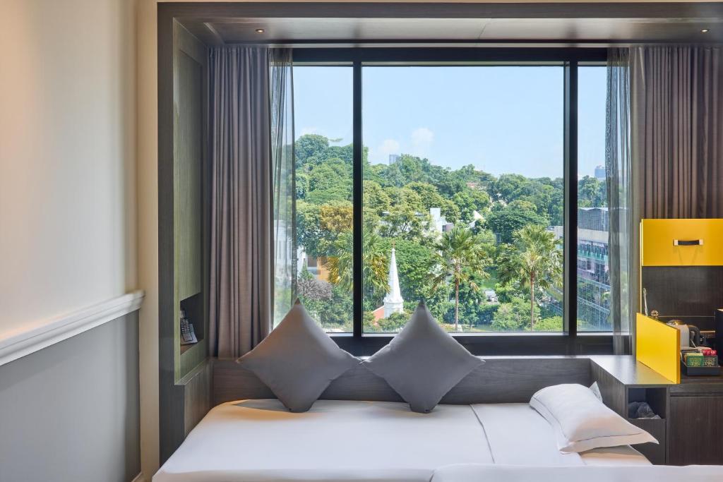 Triple Destination Holiday Deal || Dubai + Bali + Singapore